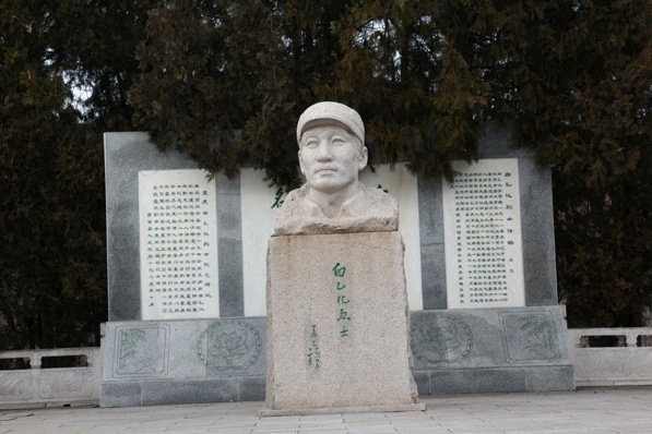 走进京郊红色旅游地,向革命英雄们致敬